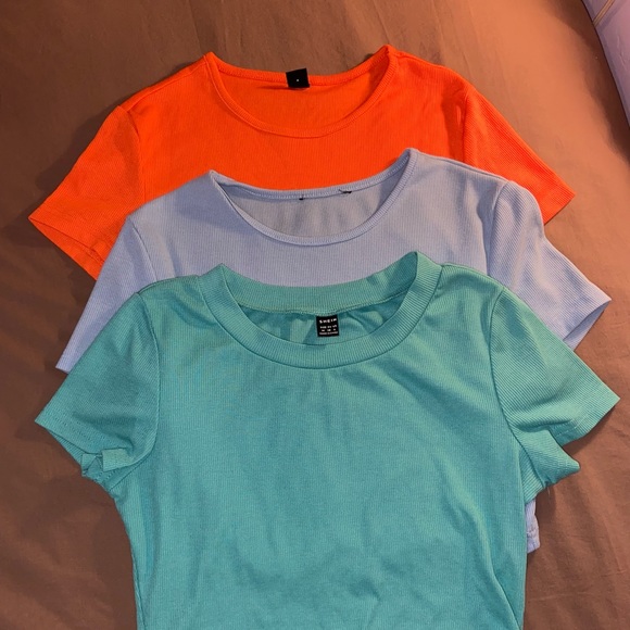 9 Set of Shirts - Picture 3 of 5